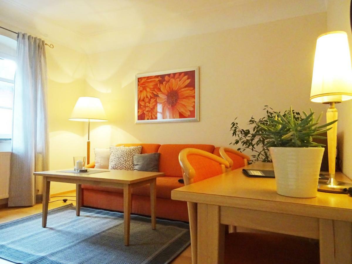 Ferienwohnung, Weingut Trockene Schmitts รันเดอร์ซัคเคอร์ ภายนอก รูปภาพ